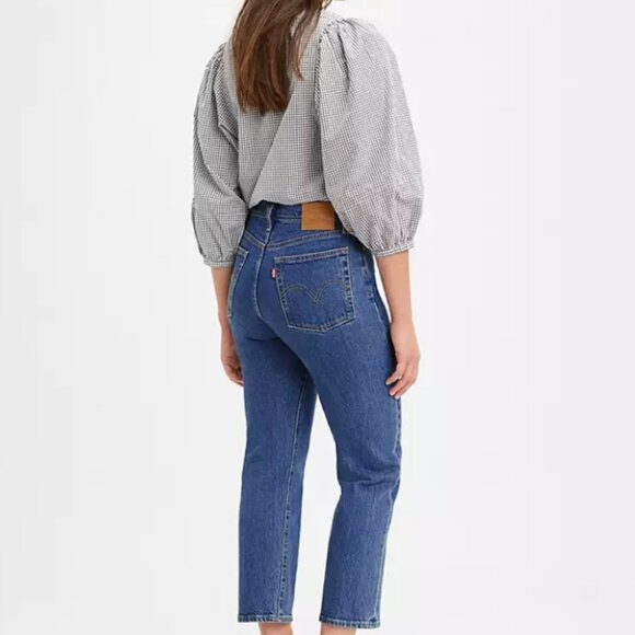 Levi's Premium 100% Cotton Wedgie Jeans in Market Stance - Picture 2 of 15